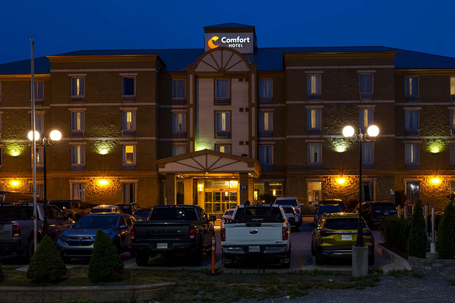 Comfort Hotel Bayers Lake 1/19