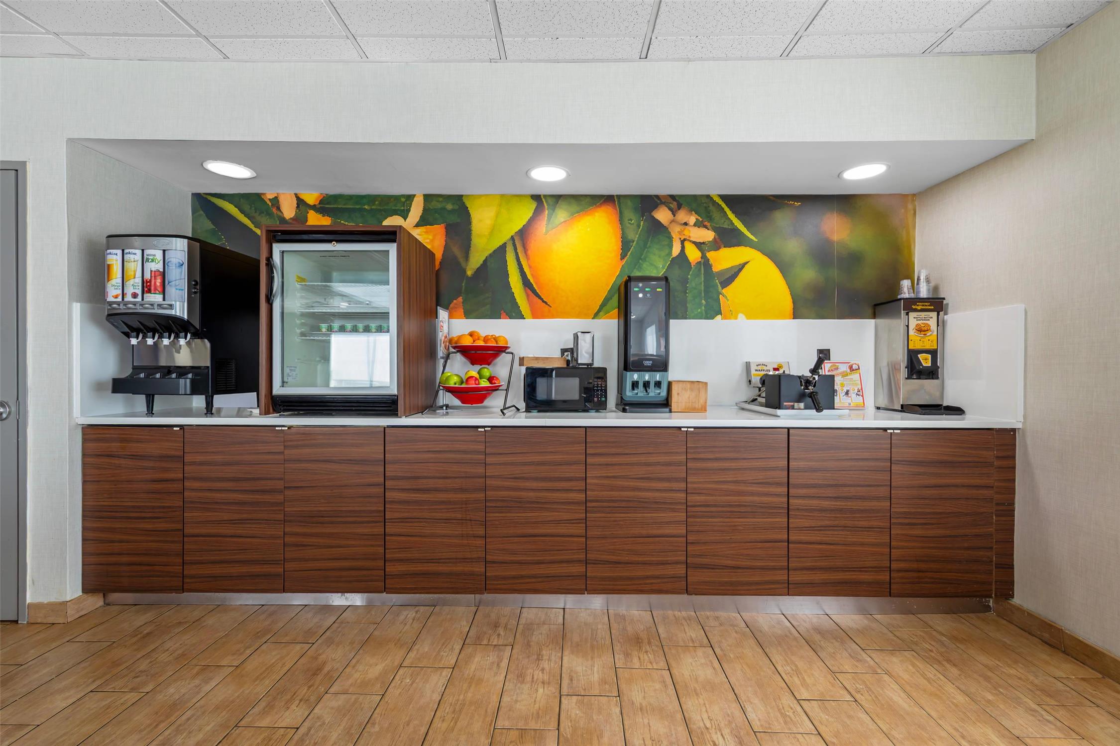 Comfort Inn & Suites Mt. Laurel-Philadelphia 3/12