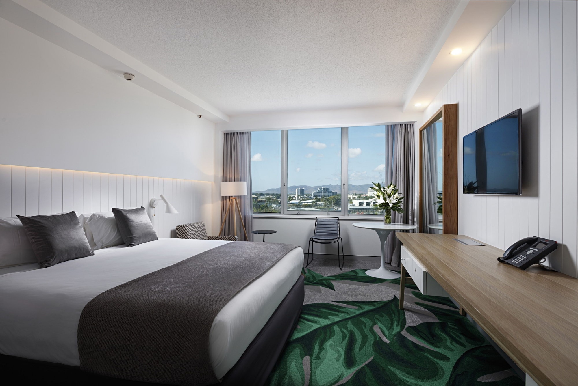 Resort, King Bed, Marina View