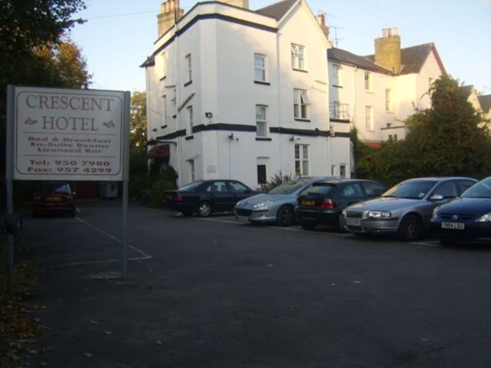 Crescent Hotel 29/41