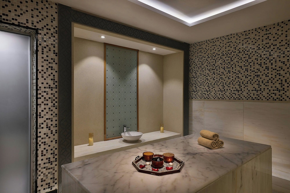 الحي الدبلوماسي الرياض - شقق ماريوت التنفيذية(Riyadh Diplomatic Quarter - Marriott Executive Apartments) 28/68