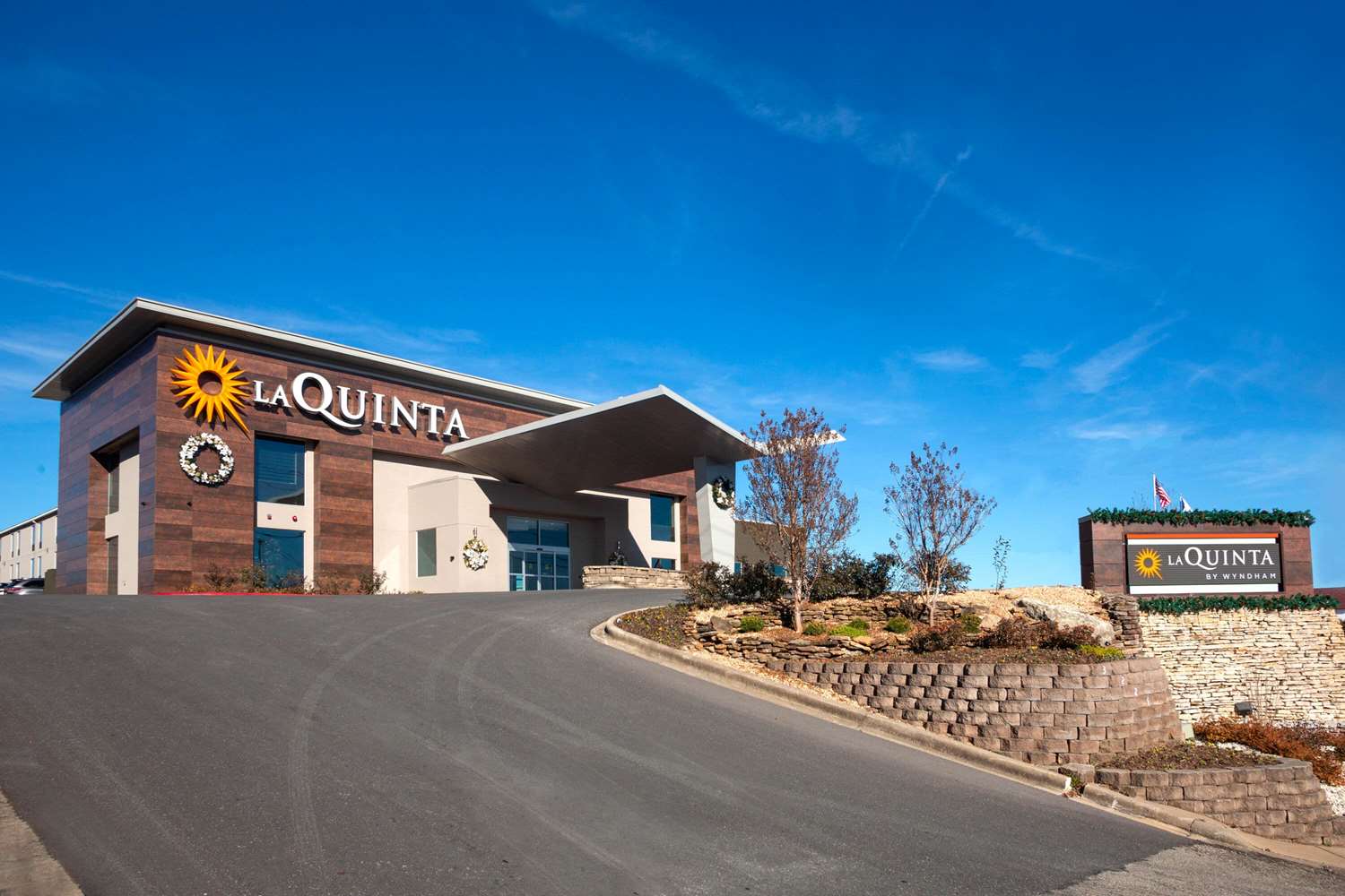 La Quinta Inn & Suites by Wyndham Branson 6/60