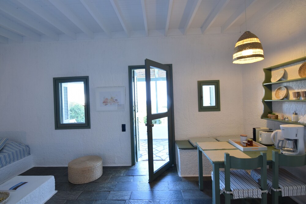 Nereides Villas 27/45