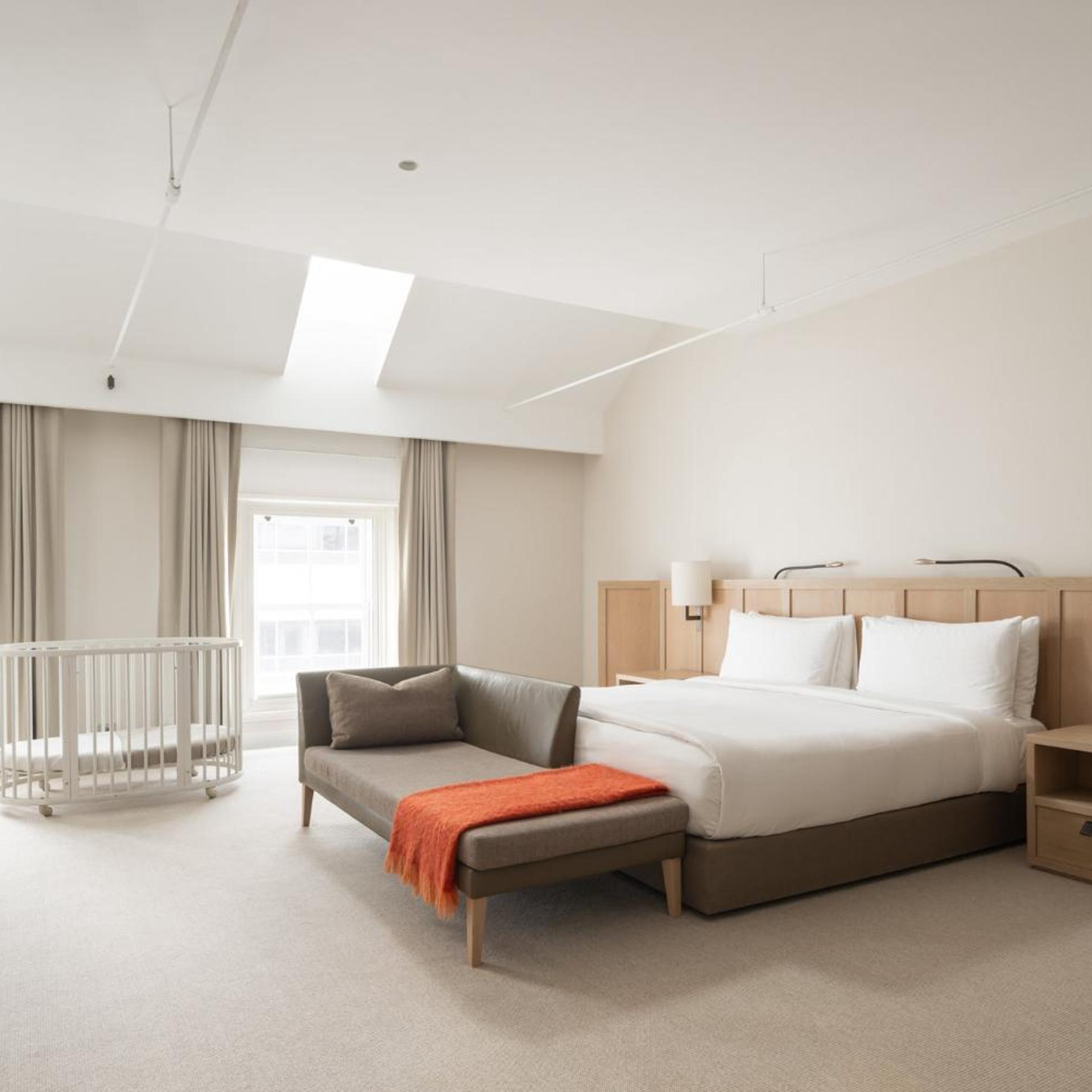 Heritage, Double or Twin Bed