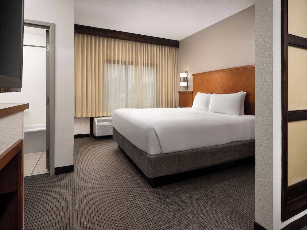 Hyatt Place Columbus/Dublin 18/60