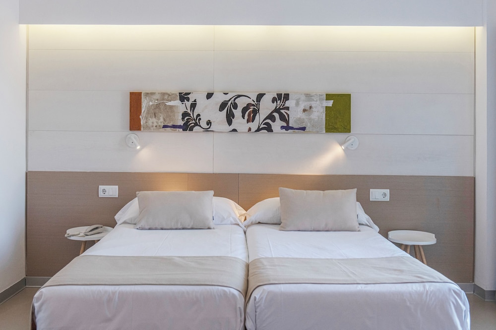 SUPERIOR, DOUBLE BED, BALCONY