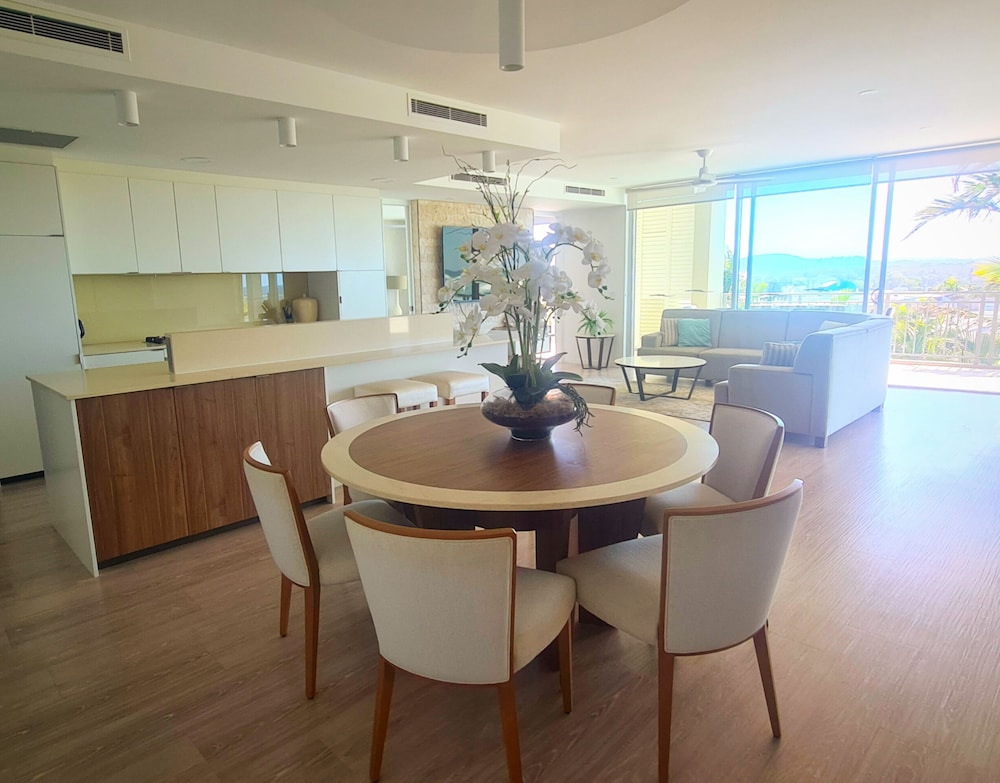 The Beach Cabarita 68/78