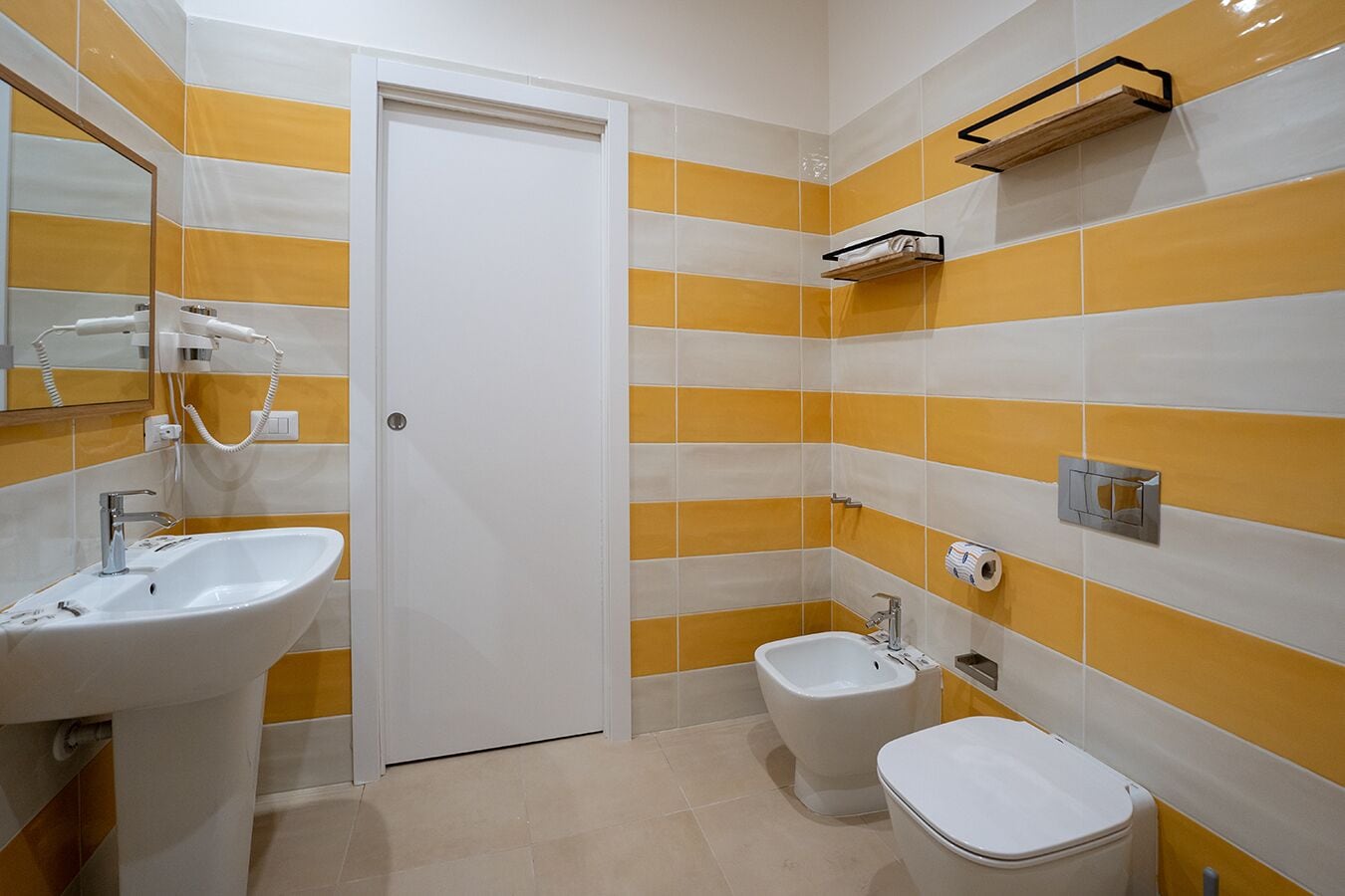 1 Bedroom, Victorian, Standard, Double Bed, Courtyard View, Annex