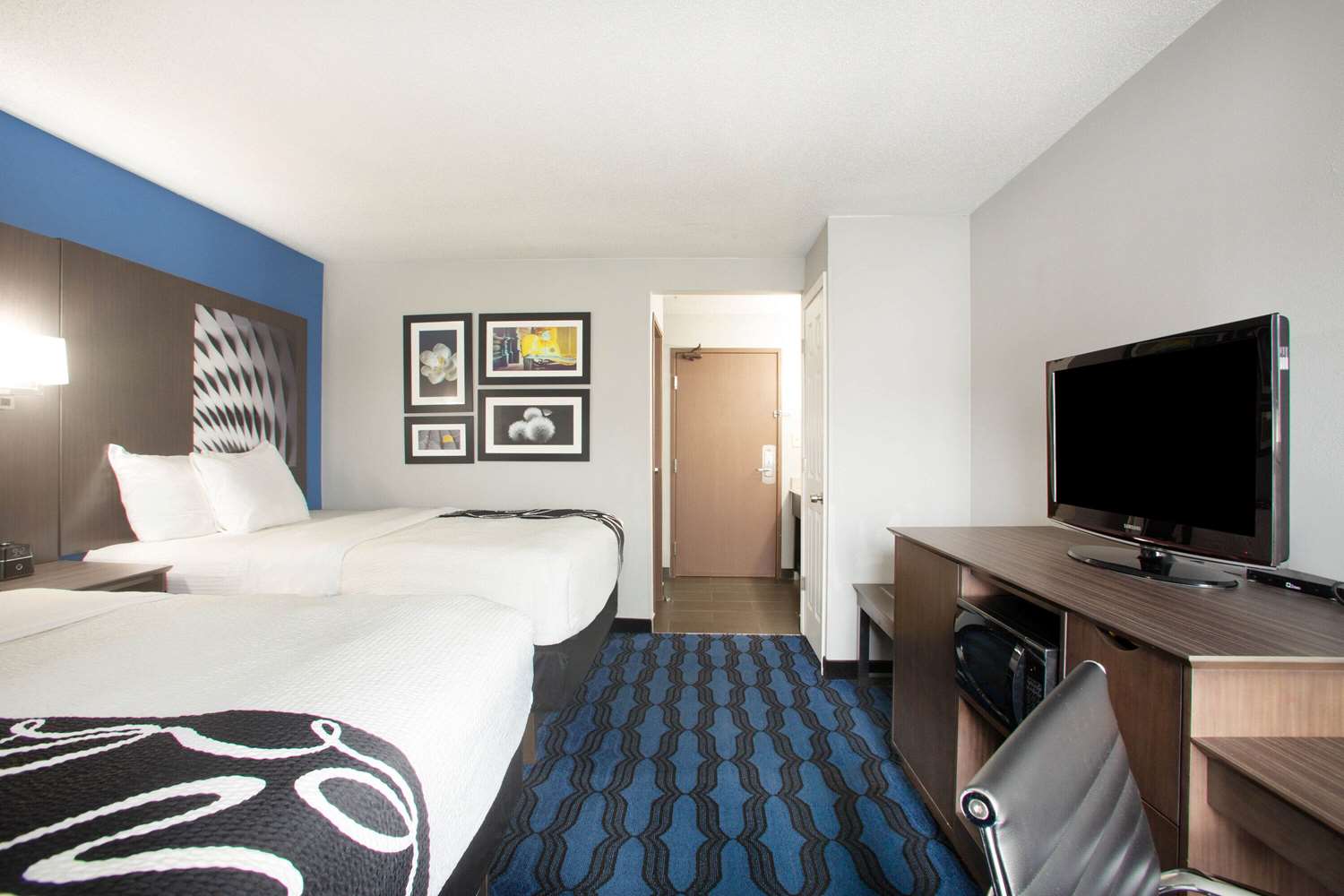 La Quinta Inn St Louis Hazelwood Airport North 23/59