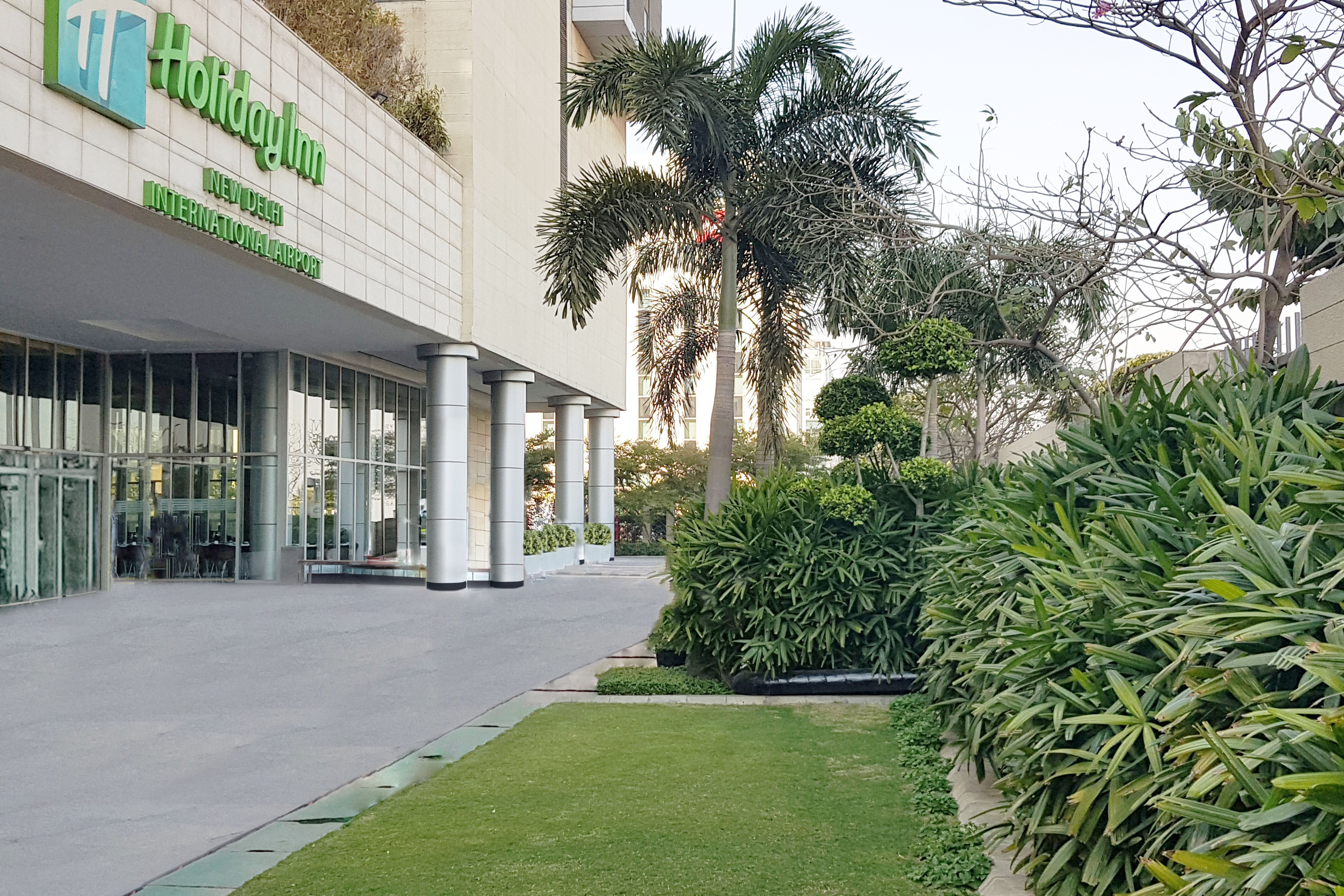 Holiday Inn New Delhi Aerocity by IHG 72/79