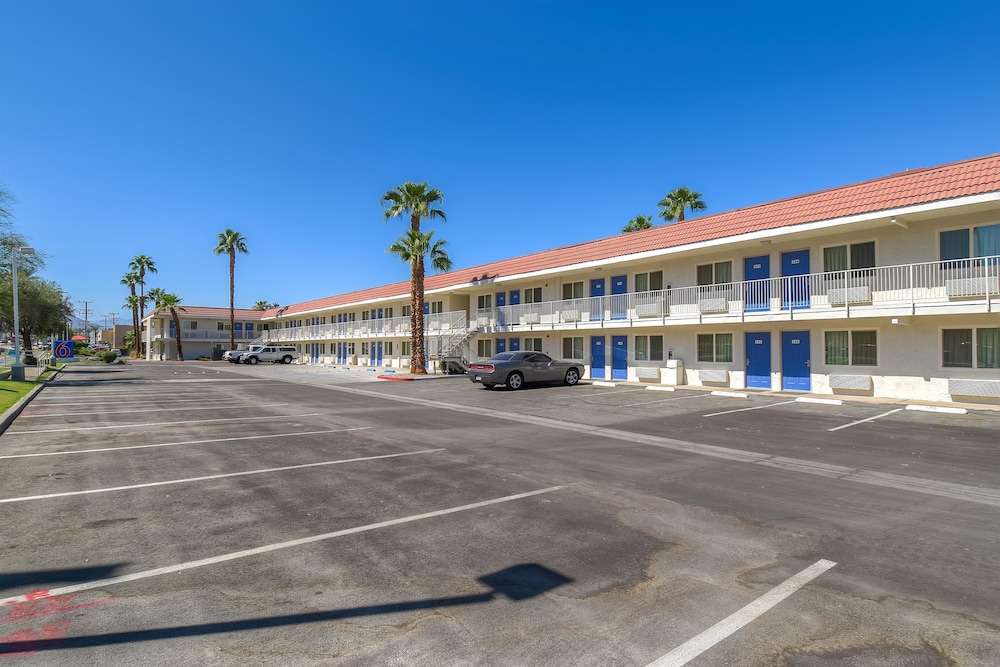 Motel6 Rancho Mirage CA Palm Springs 7/53