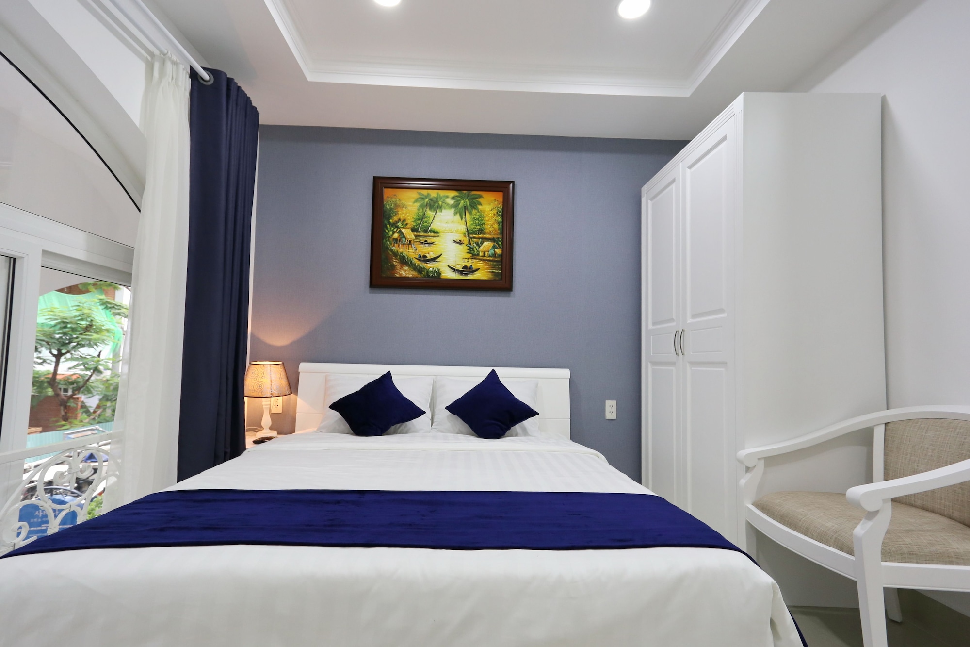 SUPERIOR, APARTMENT