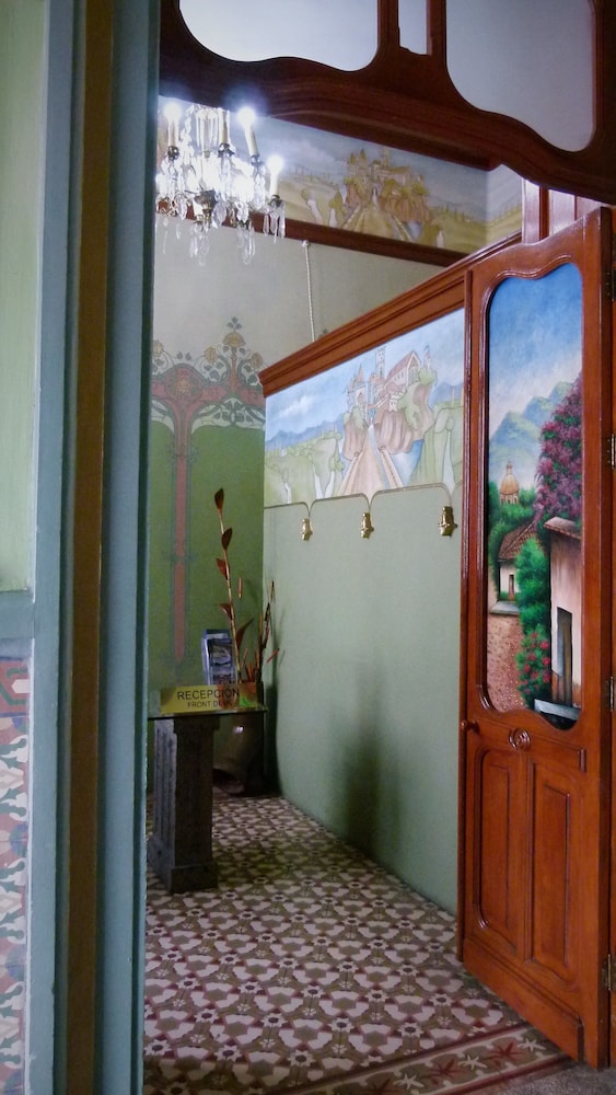 SMALL LUXURY HOTEL AZCAMI 6/50