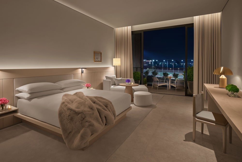 The Jeddah EDITION 15/50