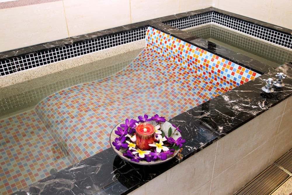Beauty Garden Hotel 65/67