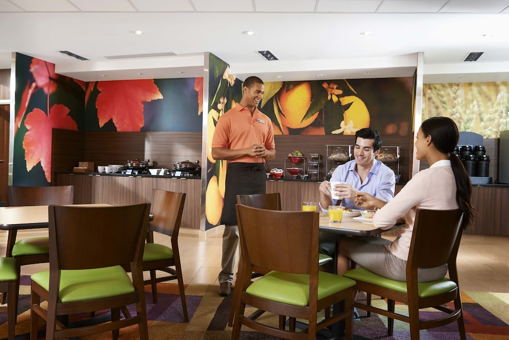 Fairfield Inn Suites Fort Walton Beach West Destin 25/43