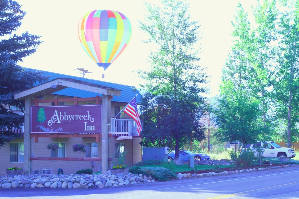 Alderbrook Inn 2/50