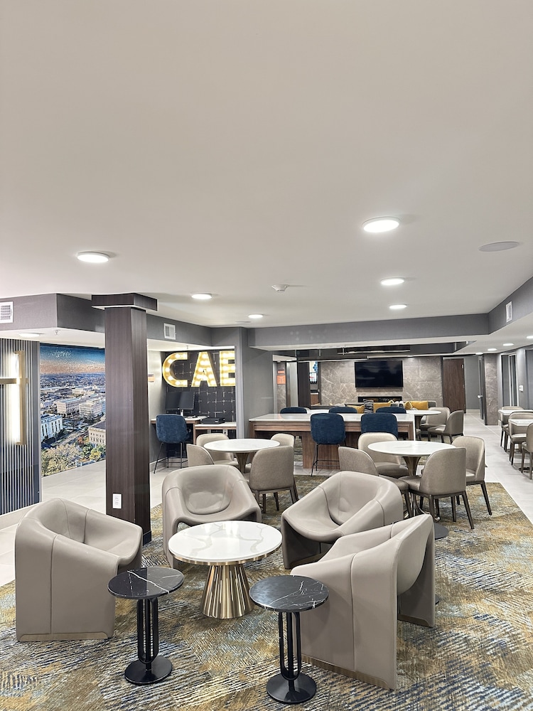 La Quinta Inn by Wyndham Columbia NE / Fort Jackson, SC 36/55