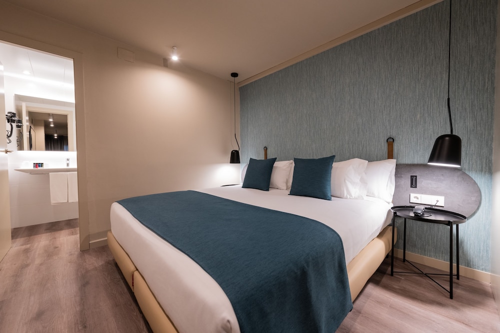 Atenea Rekord Suites 9/50