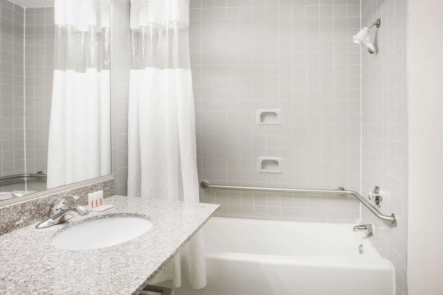 Ramada by Wyndham Wytheville 10/10
