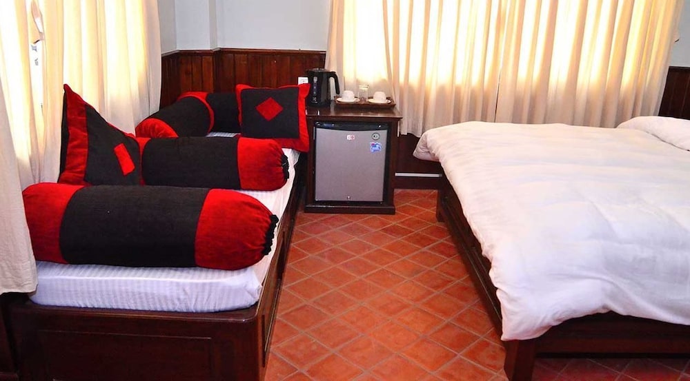 Bhaktapur Paradise Hotel 20/40