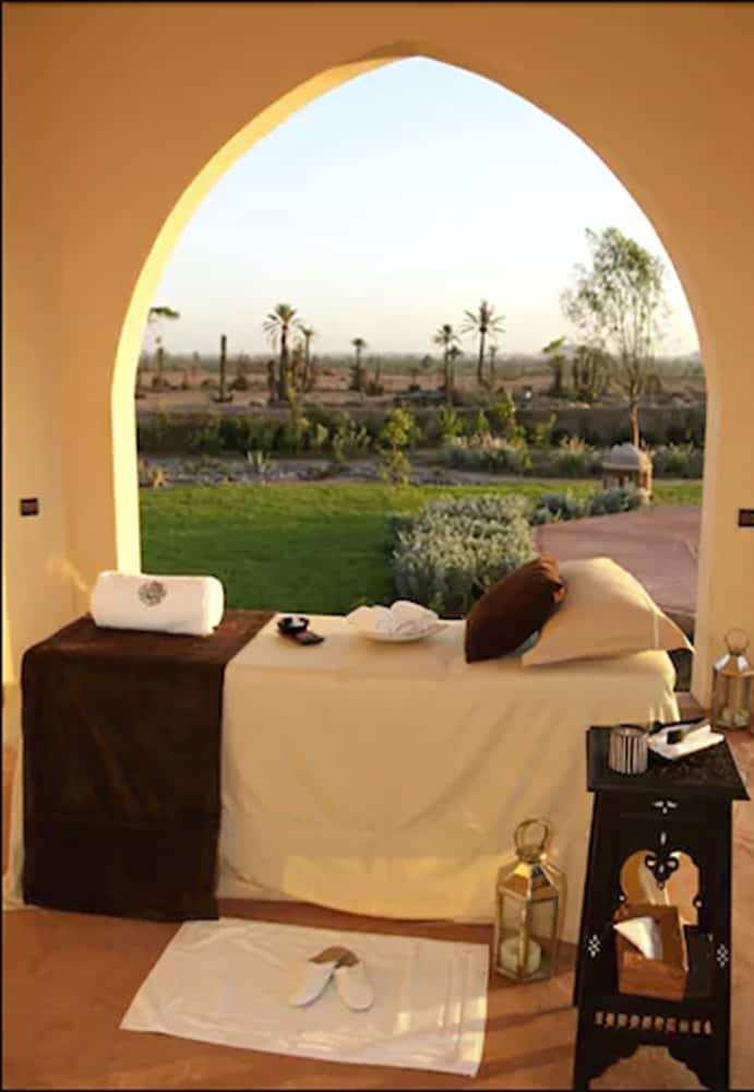 Rose Garden Spa 9/19