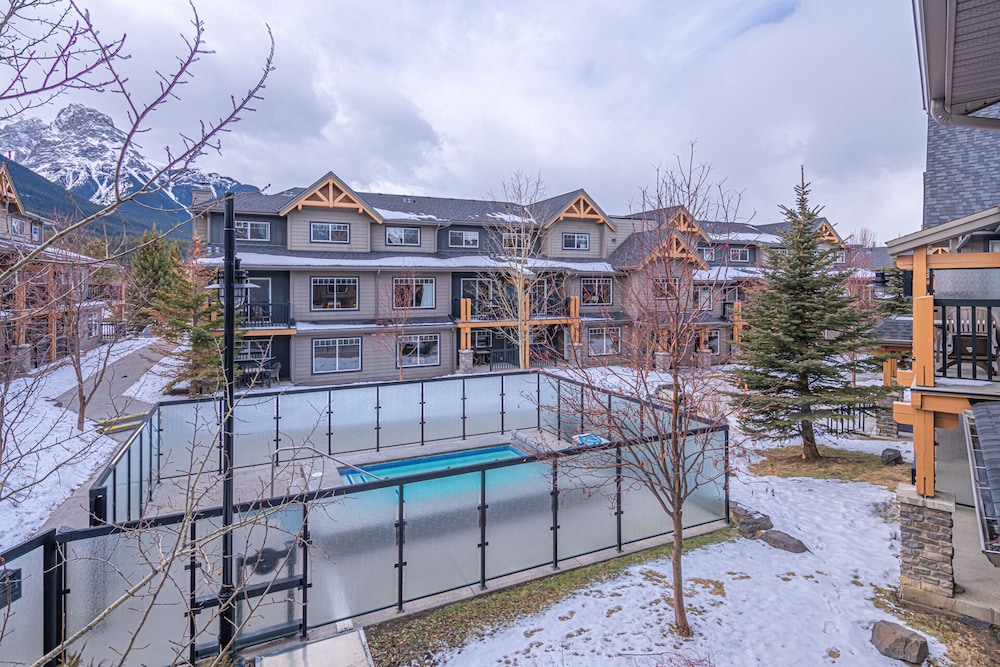 Copperstone Resort 11/50