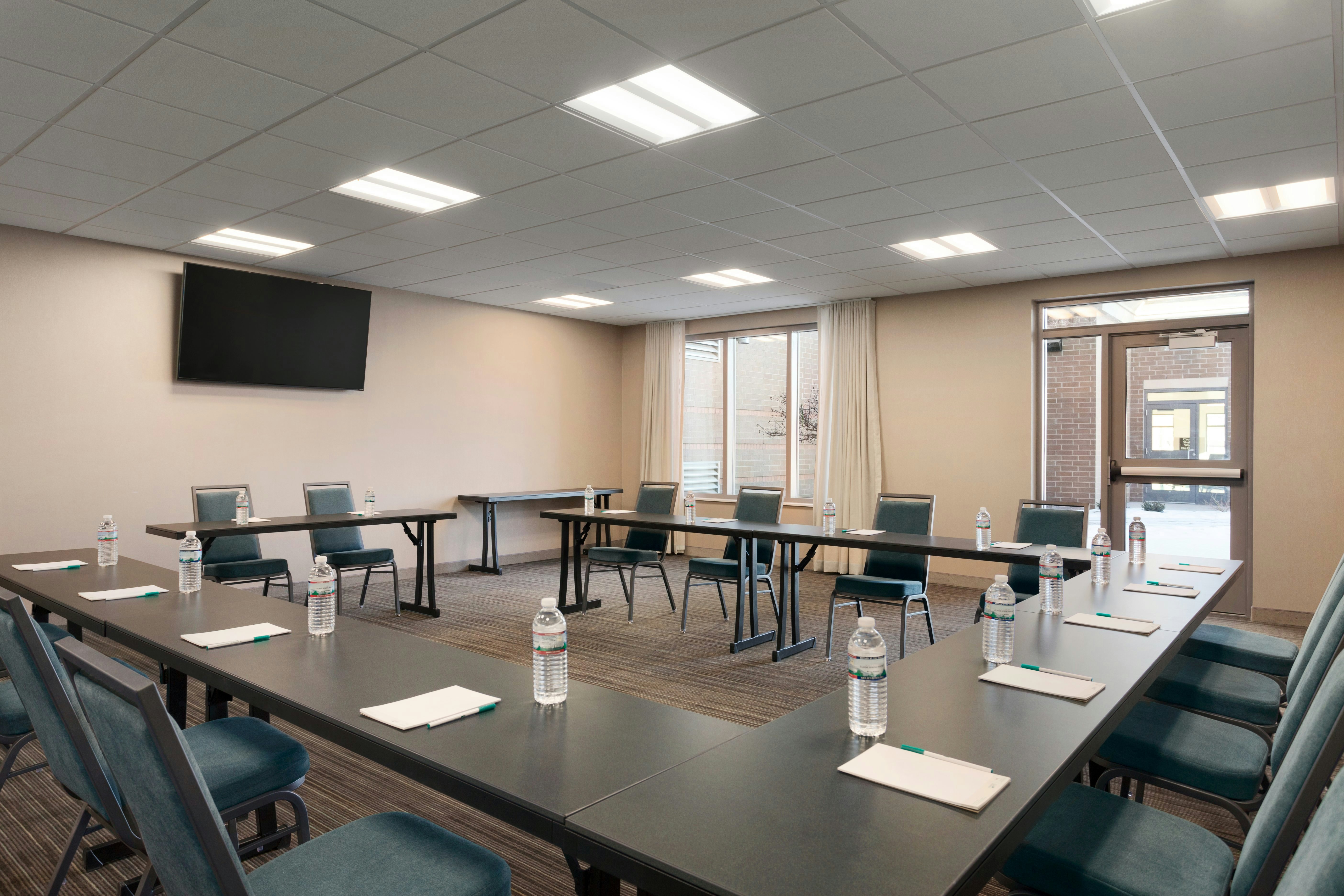 Homewood Suites by Hilton Syracuse - Carrier Circle 13/16