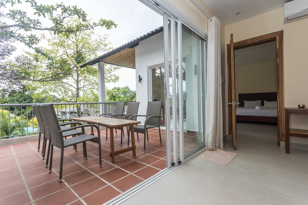 Le Forest Resort 35/50