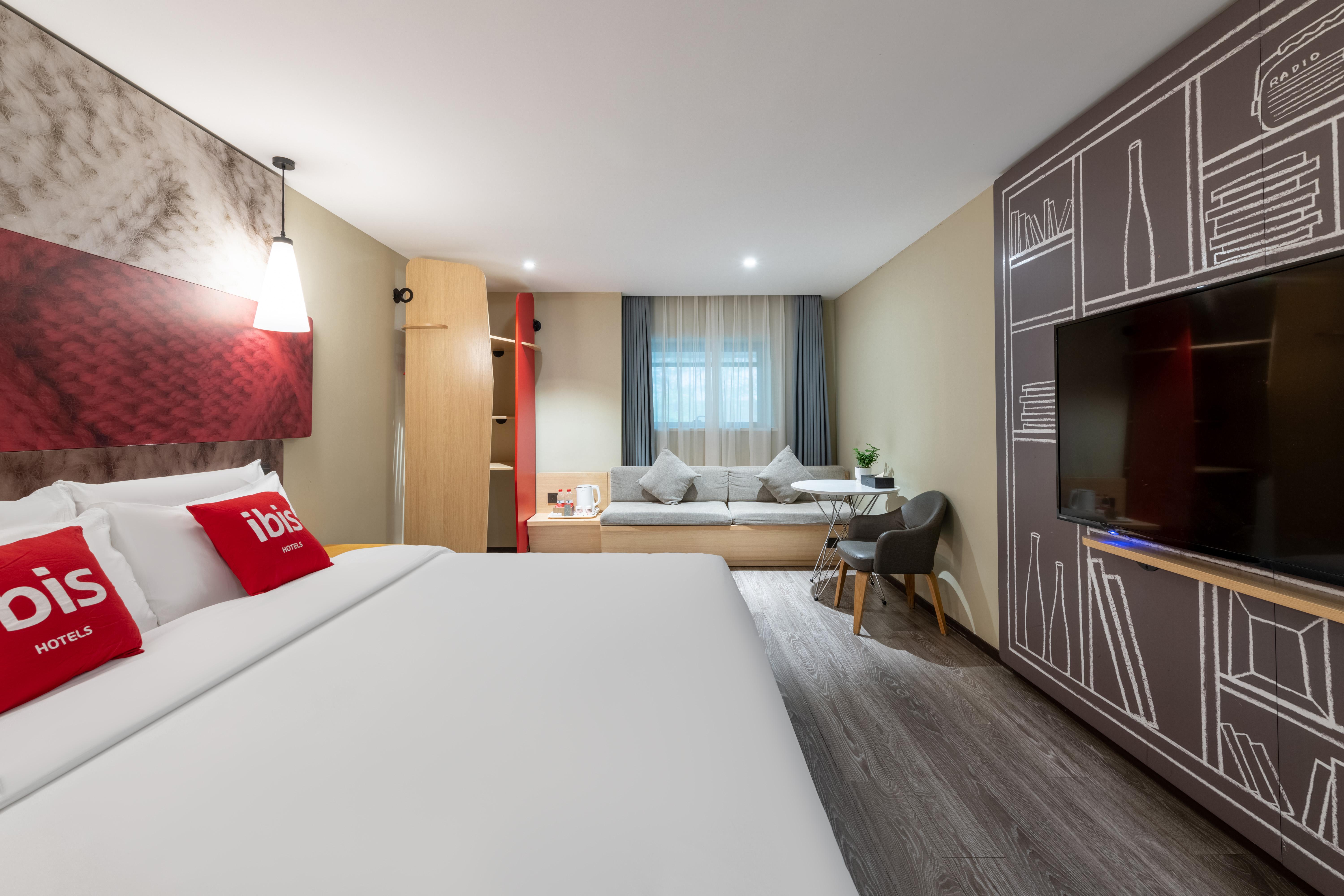 IBIS Nanjing South Railway Station North Square Hotel 18/50