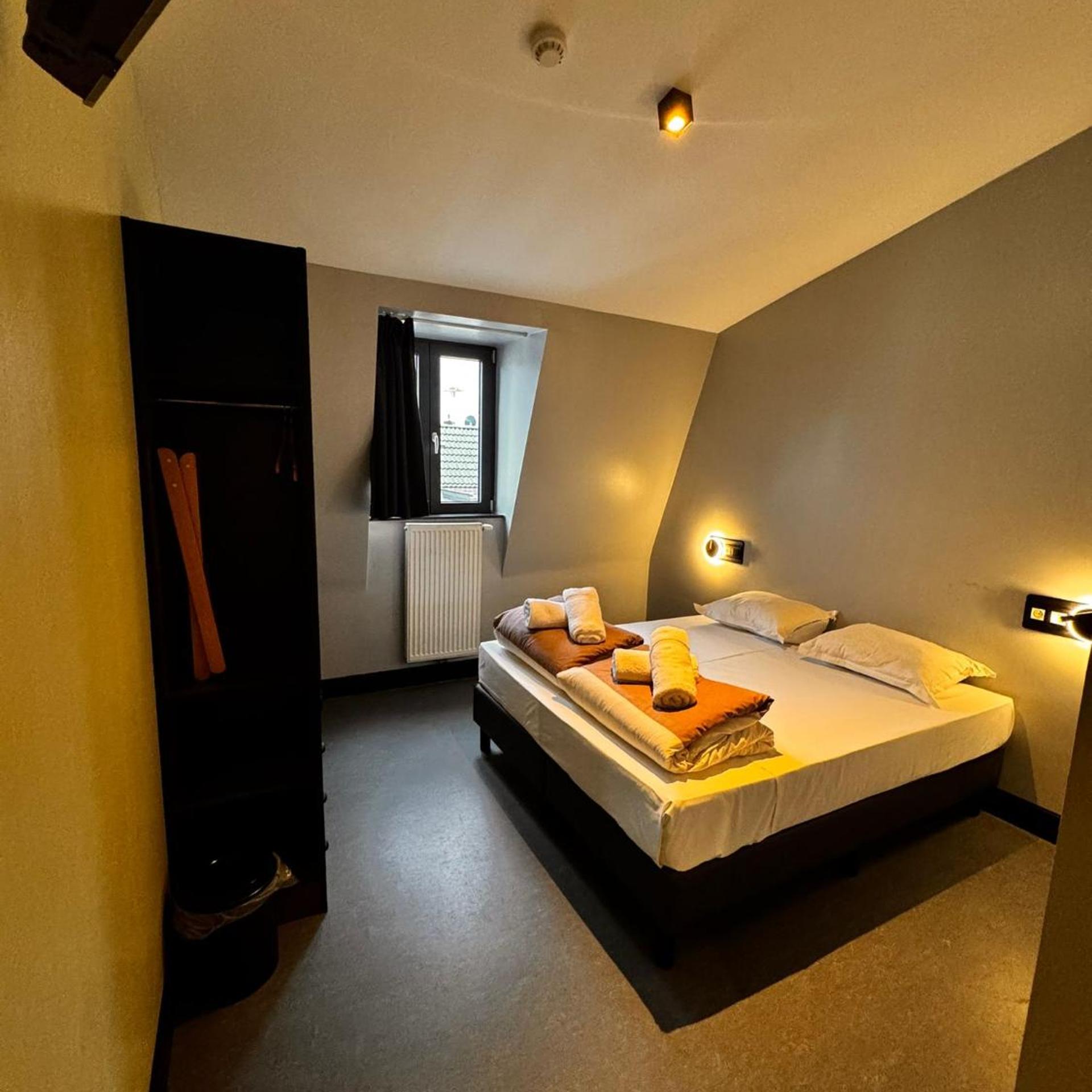 Brxxl5 City Centre Hostel 16/49