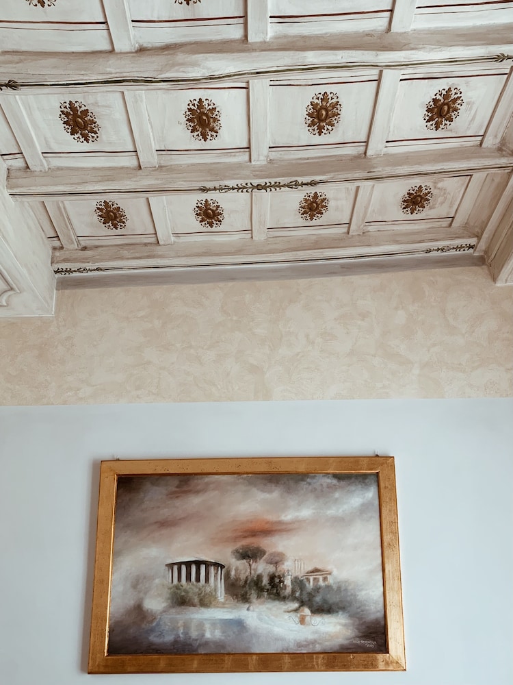 Residenza Sciarra 7/66