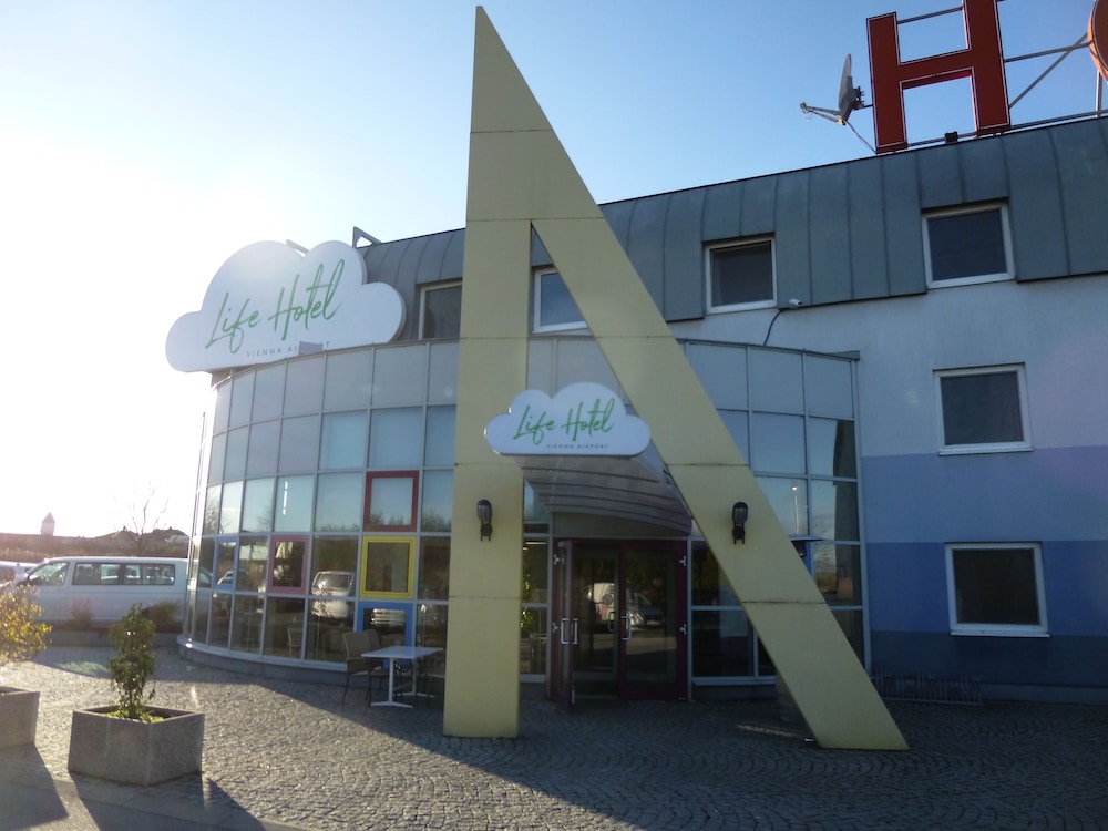 Life Hotel in FISCHAMEND