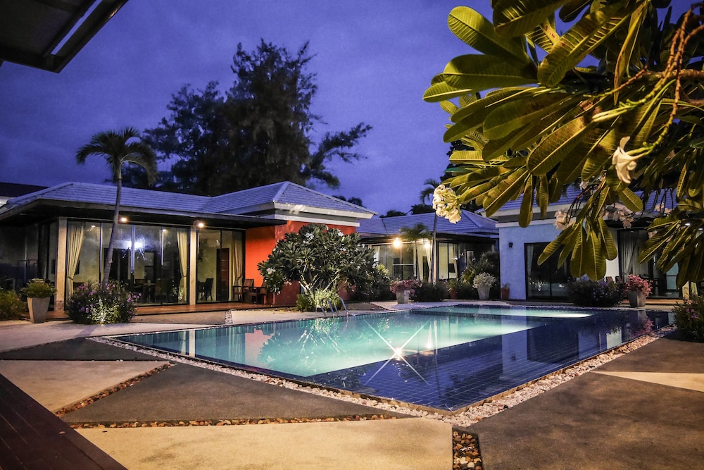 Villa Navin Resort 7/78