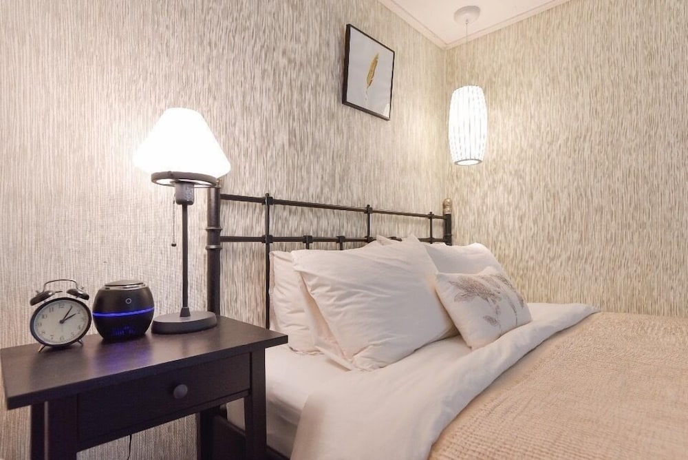 Mono House Hongdae 2 45/71