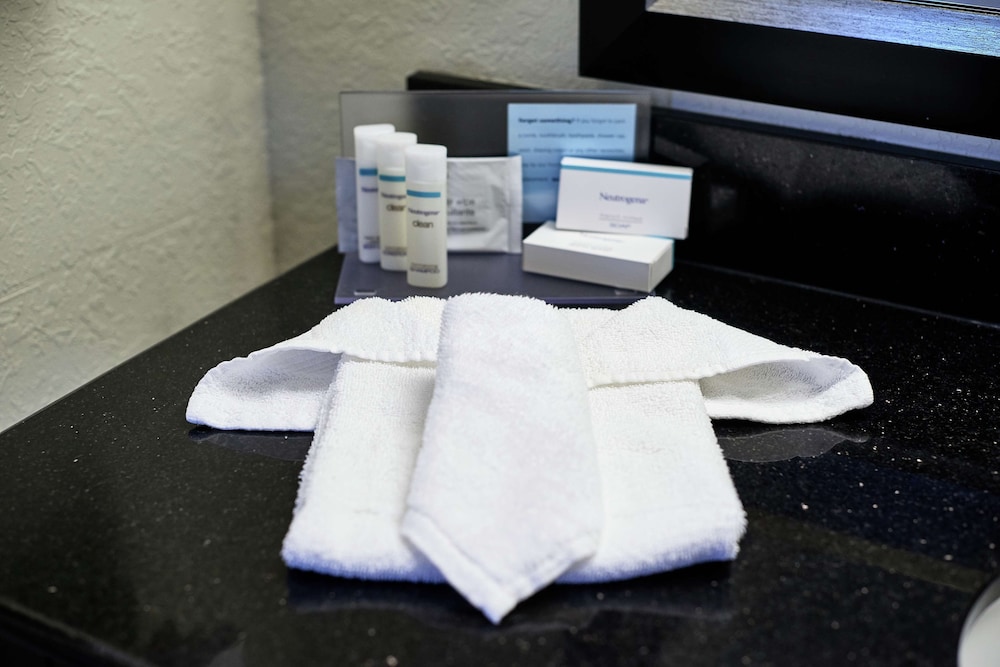 Hampton Inn & Suites Millington 35/59