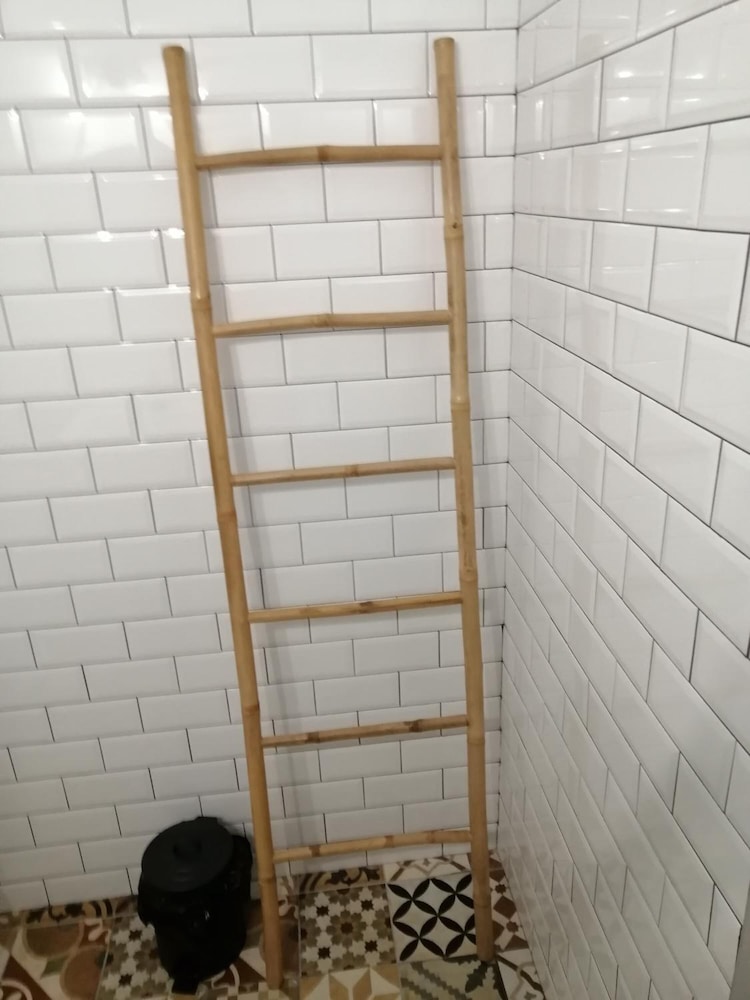 Hostal Alcaravaneras 19/43