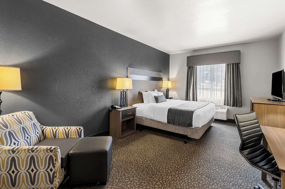 Best Western Sherwood Inn & Suites 10/50