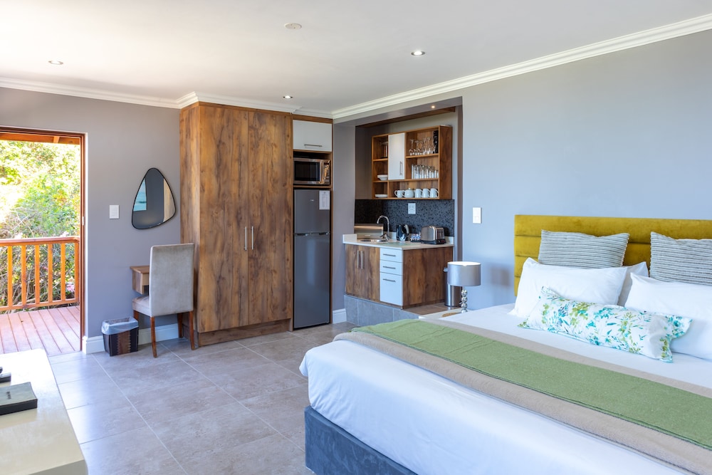 Boardwalk Lodge 13/50