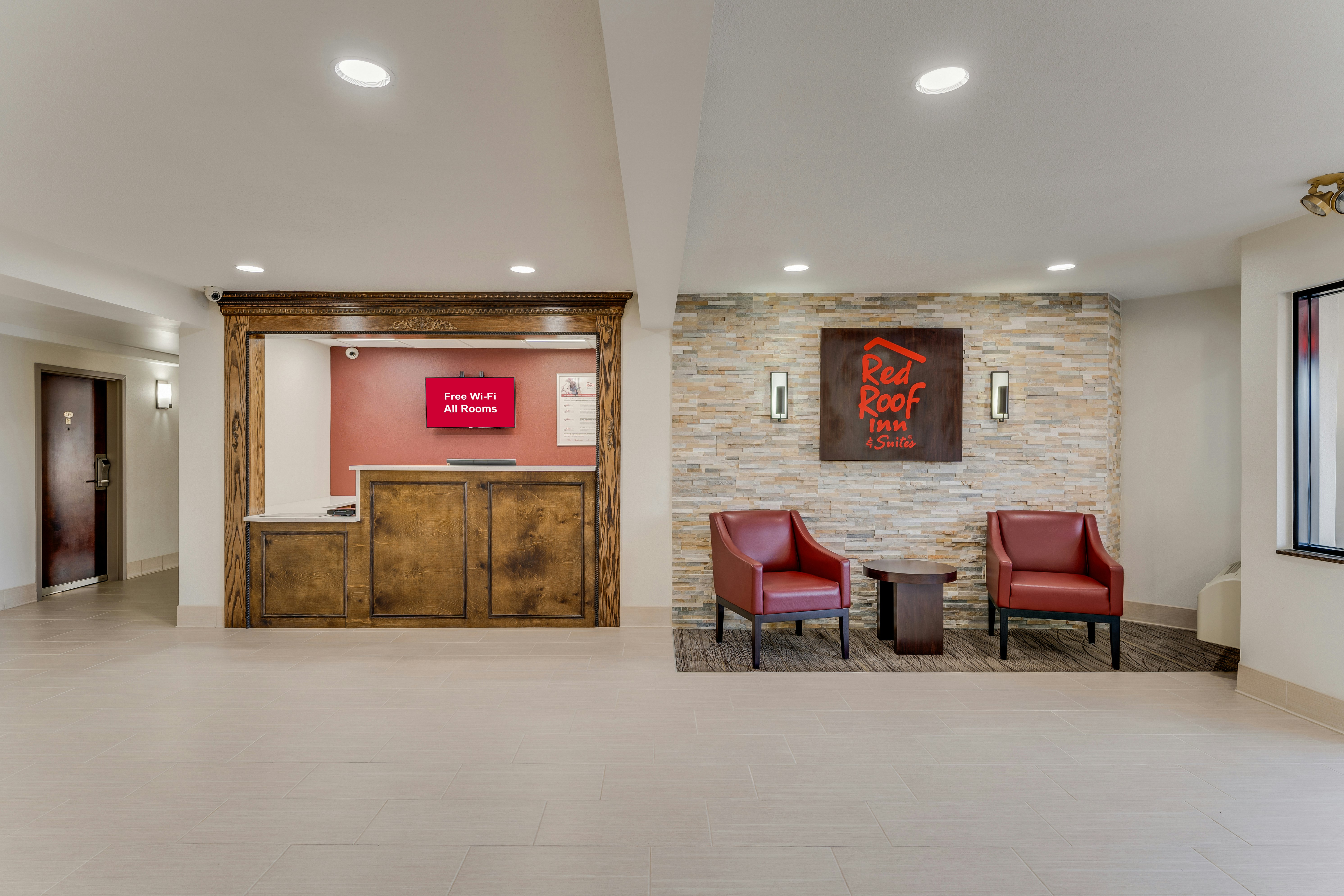 Red Roof Inn & Suites Newport – Middletown, RI 38/44