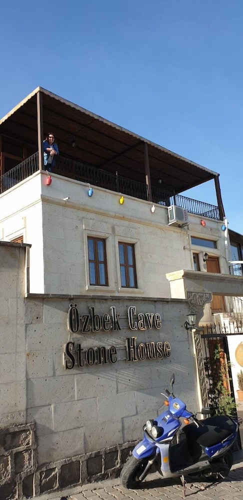 Ozbek Stone House 6/50