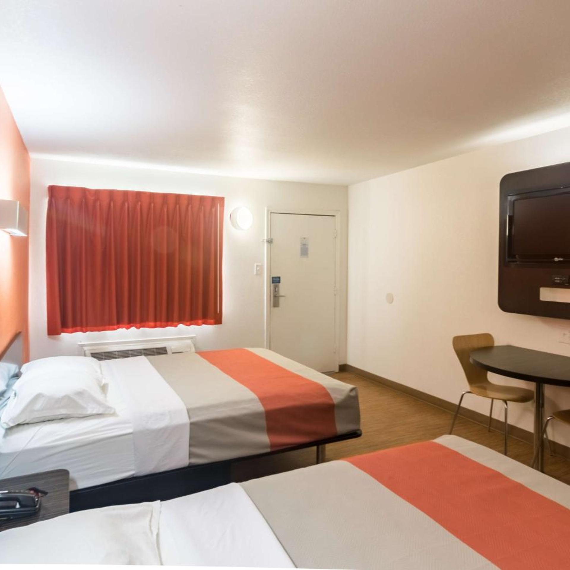 غرفة بسريرين كوين لغير المدخنين، Motel6 Wichita Falls, TX - North 5/10