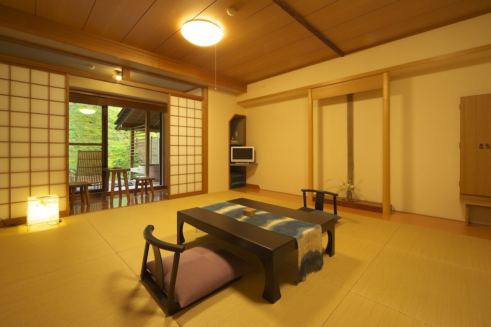 Mashikokan Satoyama Resort Hotel 37/70
