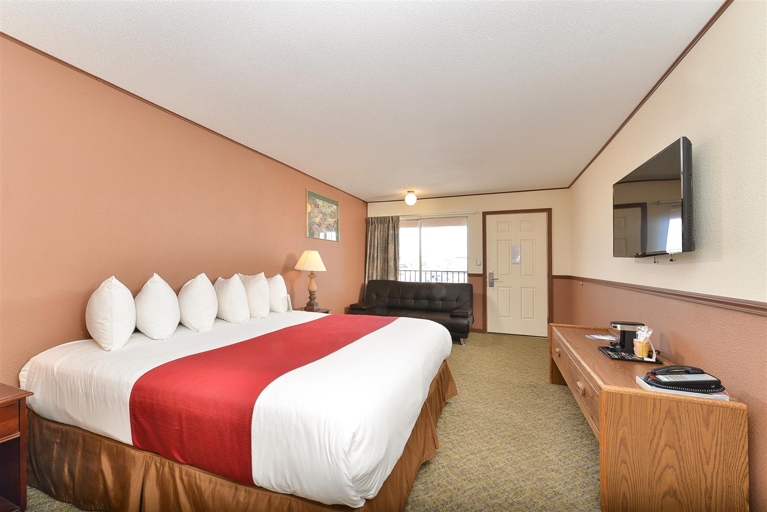 Americas Best Value Inn-Wall 10/29
