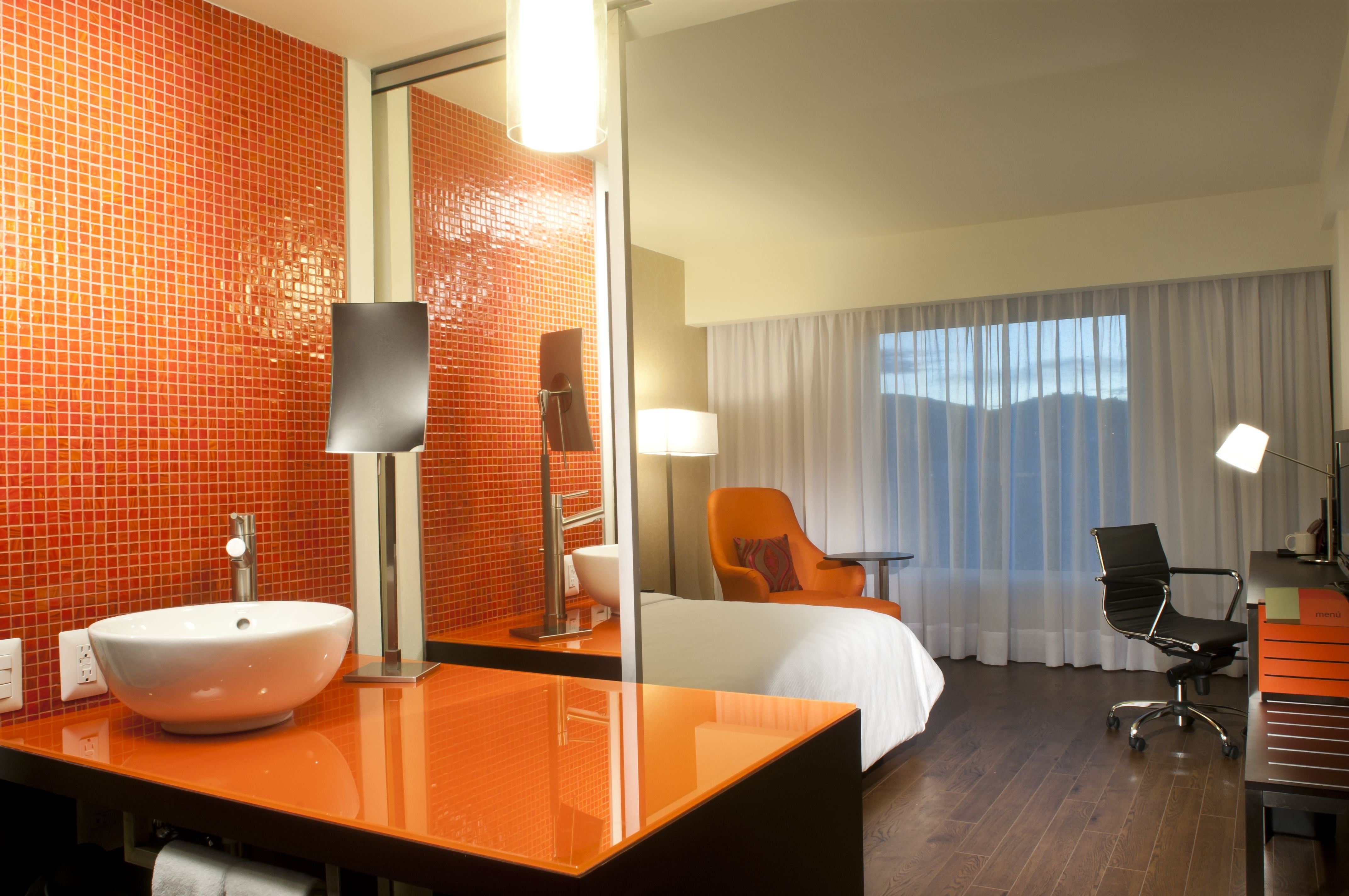 Fiesta Inn Monterrey Valle 49/50