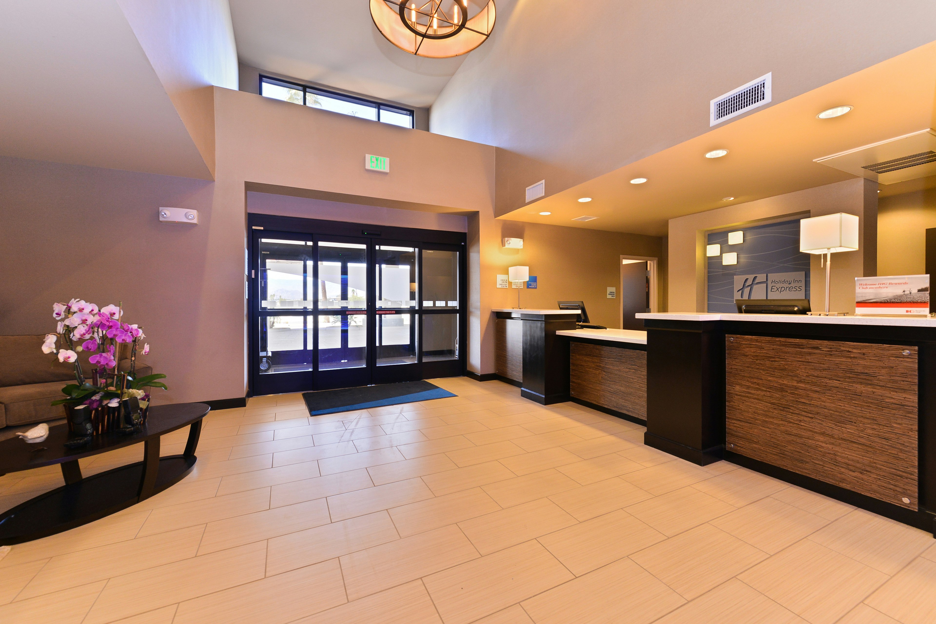 Holiday Inn Express Hotel & Suites Indio - Coachella Valley 10/78