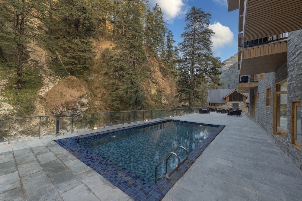 Bradhi – Echor Riverside Resorts Jibhi 28/32