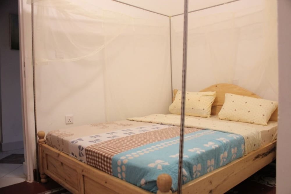 STANDARD, DOUBLE BED