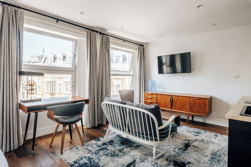 The Knaresborough by Aura Collection 29/50