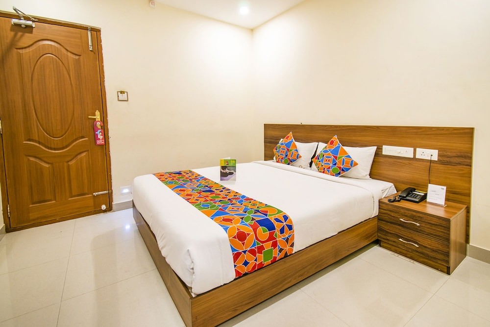 Fabhotel Thejas Paaradise 16/22